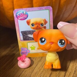Littlest pet shop #227 pug